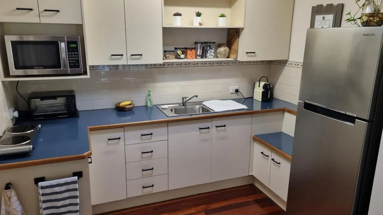 Bed & Breakfast Buderim Forest Hideaway